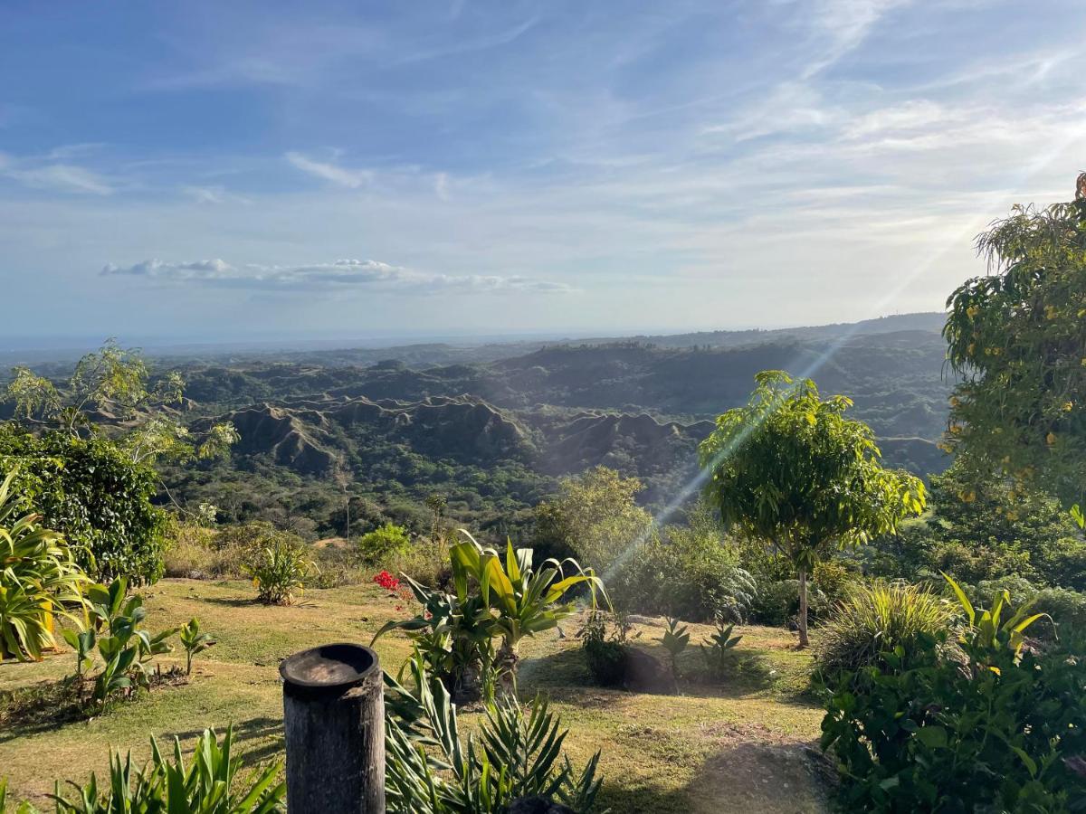 Hawk'S Nest Bed & Breakfast La Laguna de San Carlos Exterior foto