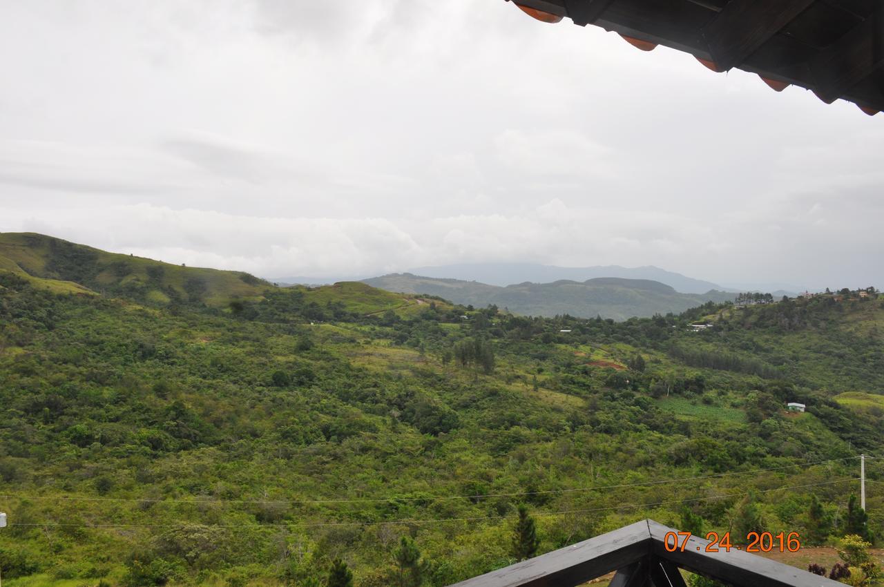 Hawk'S Nest Bed & Breakfast La Laguna de San Carlos Exterior foto