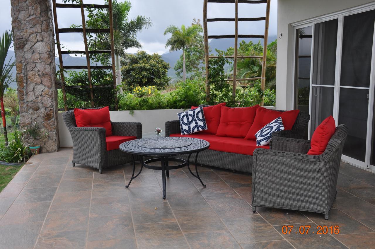 Hawk'S Nest Bed & Breakfast La Laguna de San Carlos Exterior foto